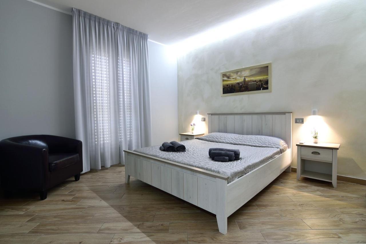 דירות אלגהרו Luxury Garibaldi מראה חיצוני תמונה