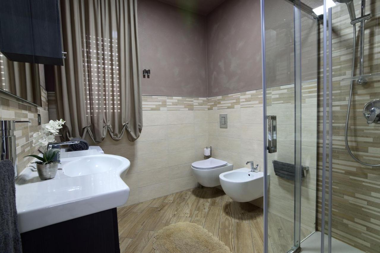 דירות אלגהרו Luxury Garibaldi מראה חיצוני תמונה